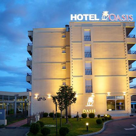 Hotel Oasis Podgorica Extérieur photo