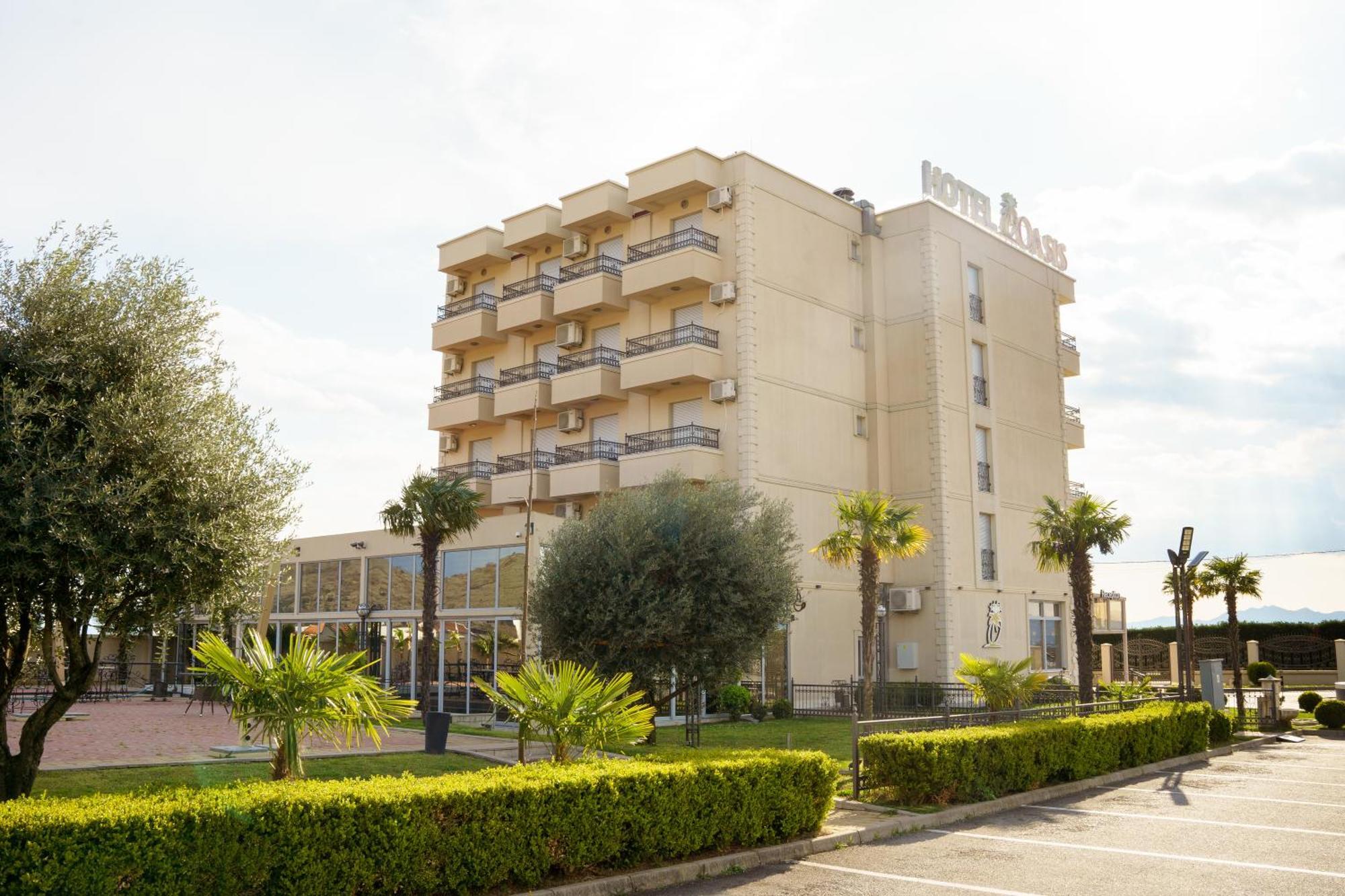 Hotel Oasis Podgorica Extérieur photo