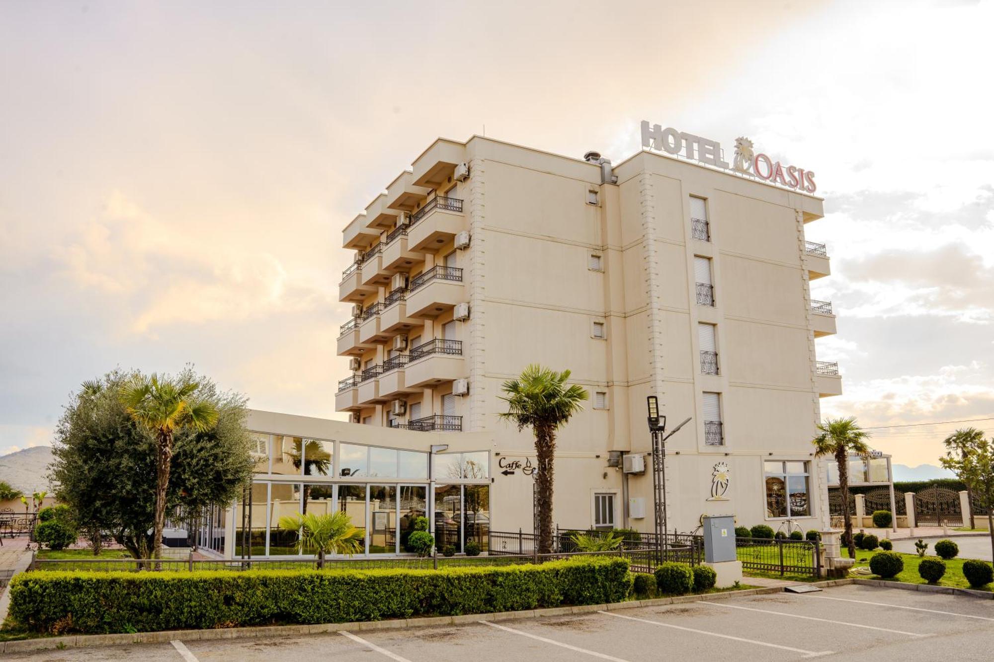 Hotel Oasis Podgorica Extérieur photo