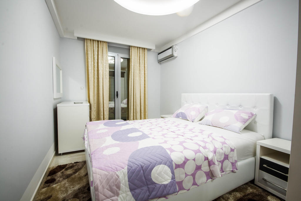 Hotel Oasis Podgorica Extérieur photo